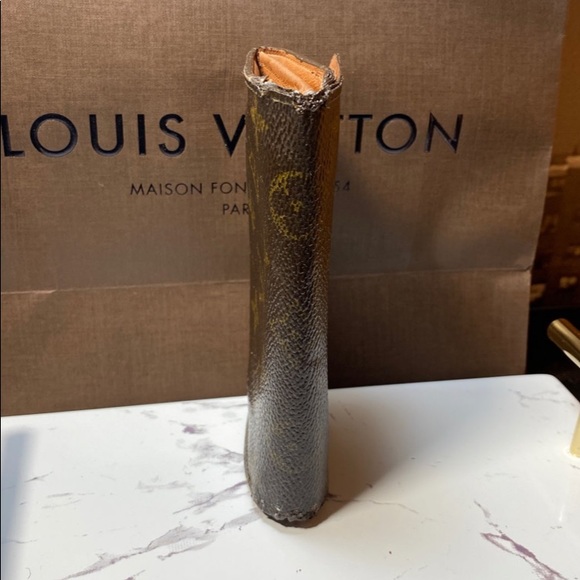 SOLDAuthentic Louis Vuitton Monogram Compact Bifold Zippy Wallet - Picture 13 of 13